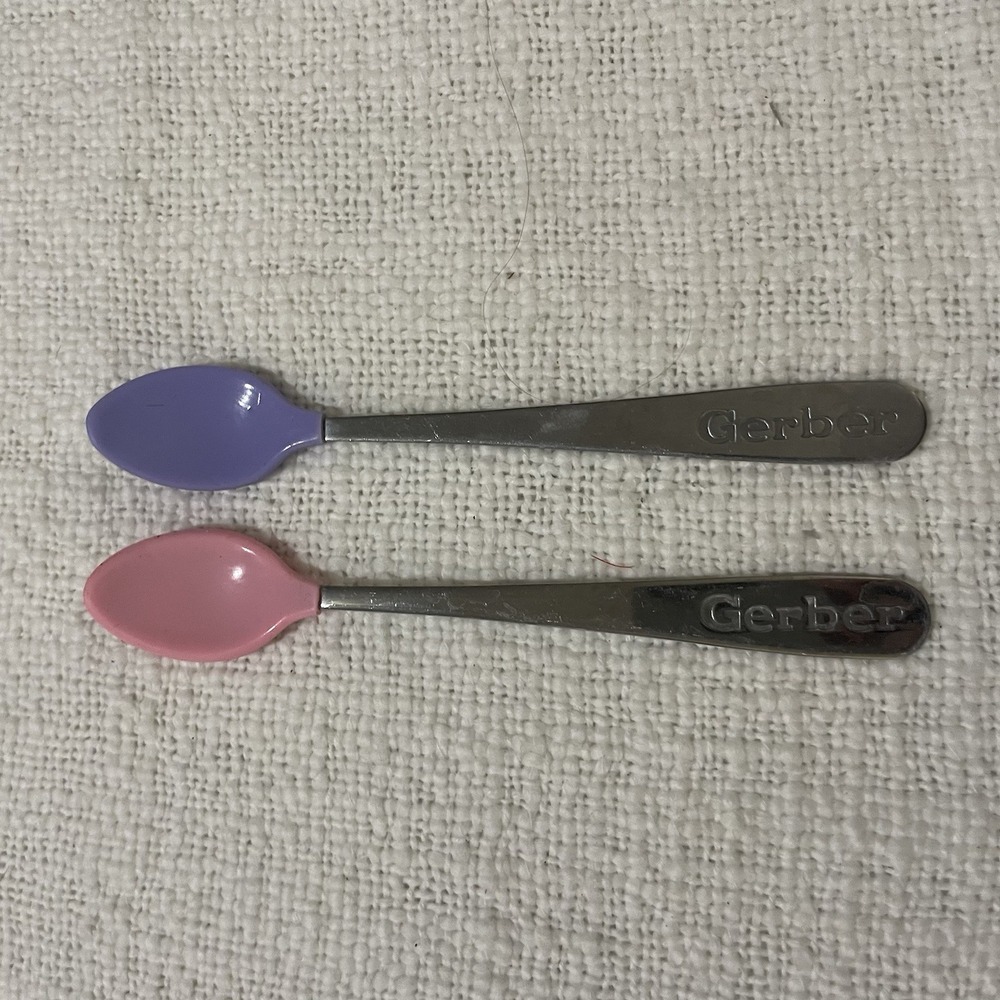Gerber Baby Toddler Feeding Spoons Lot Of 2 Pink Purple Vintage 90's‎ Gift